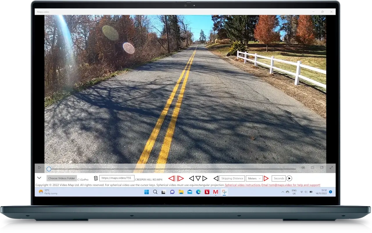 maps.video Windows App screenshot of the video window with a video of a road.